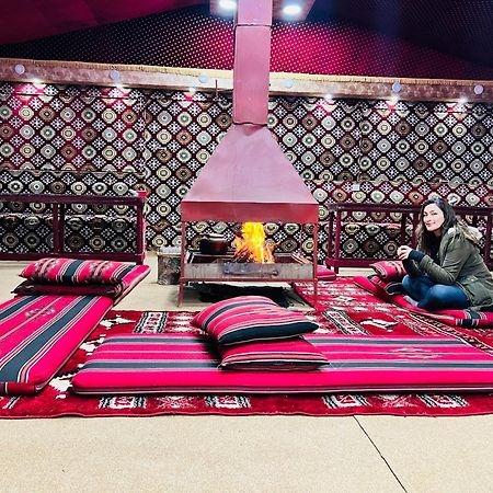 Wadi Rum Bubble Camp & Tour Экстерьер фото